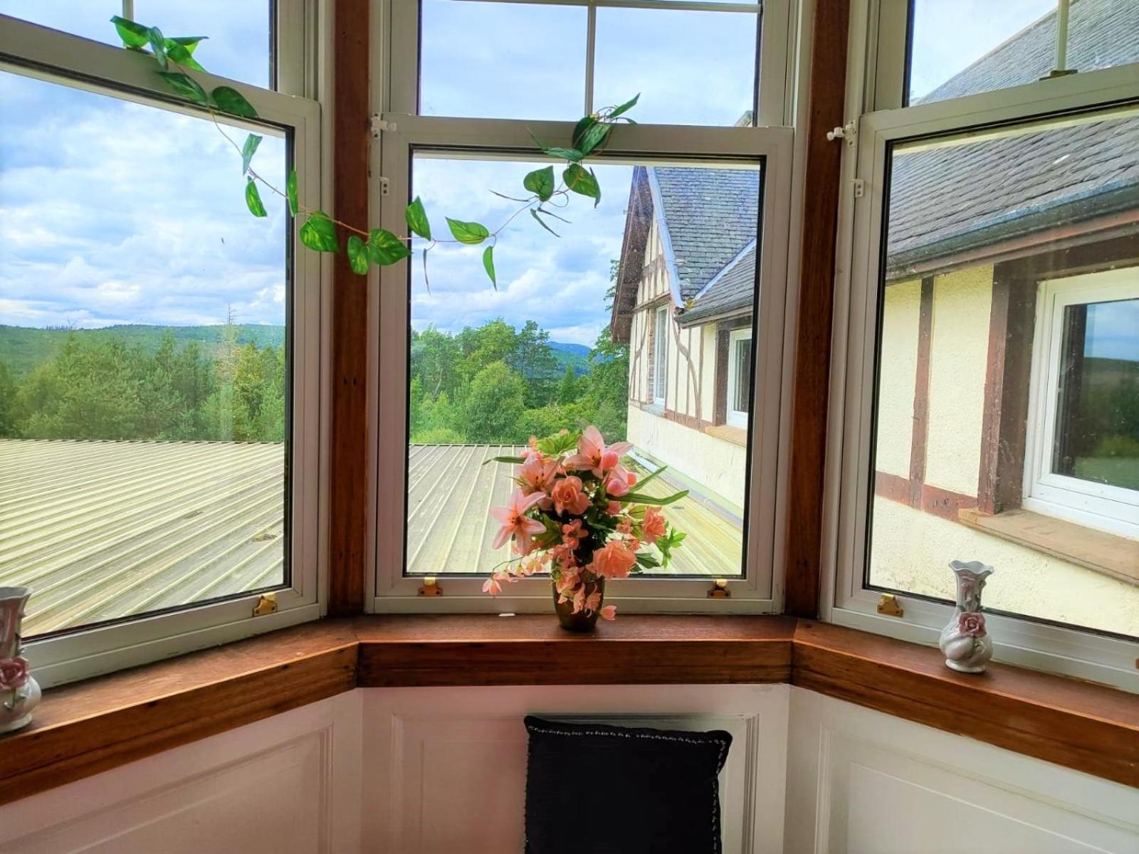 The Falls - Value Rooms At Aultnagar Estate Lairg Bagian luar foto
