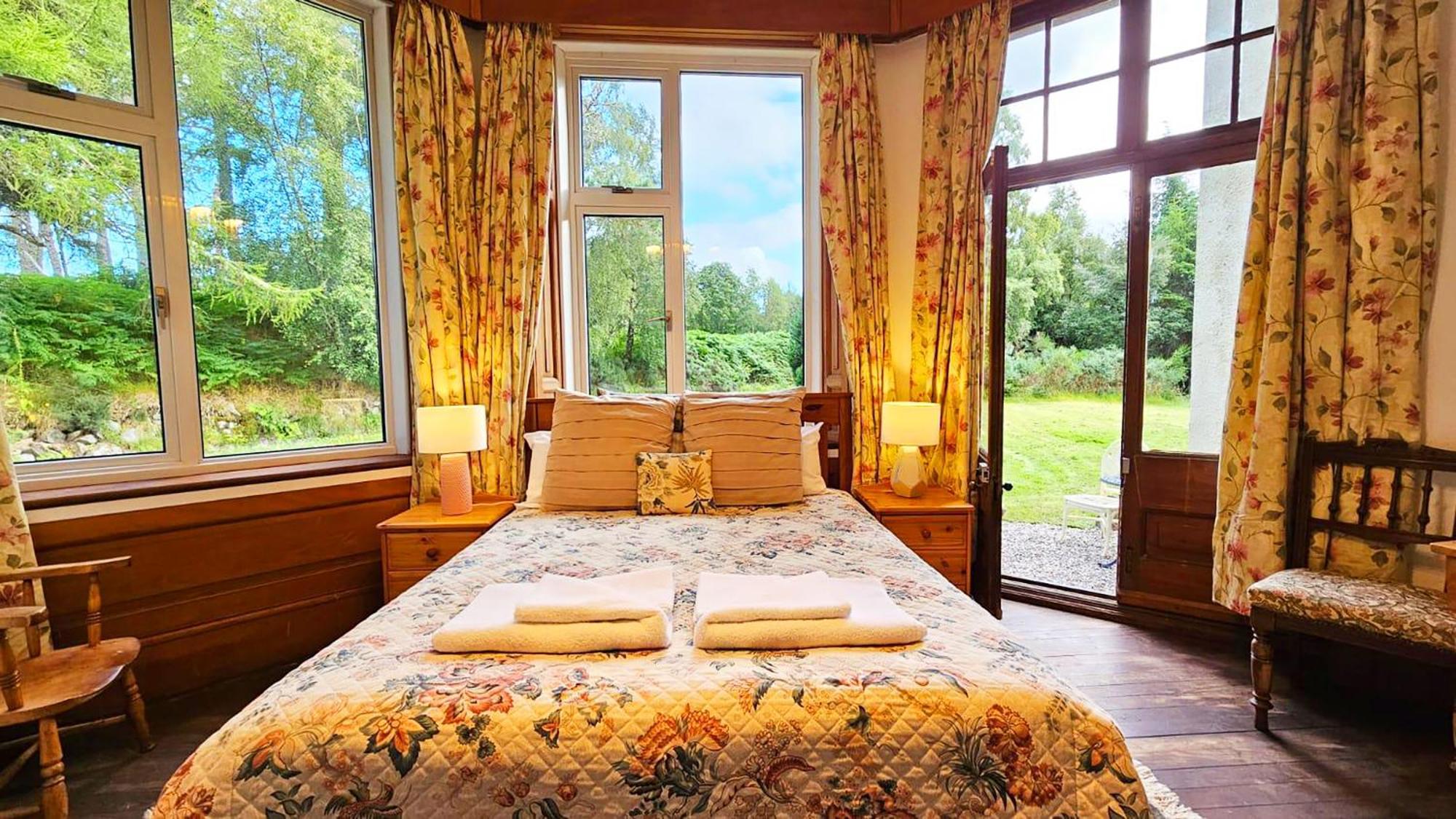 The Falls - Value Rooms At Aultnagar Estate Lairg Bagian luar foto