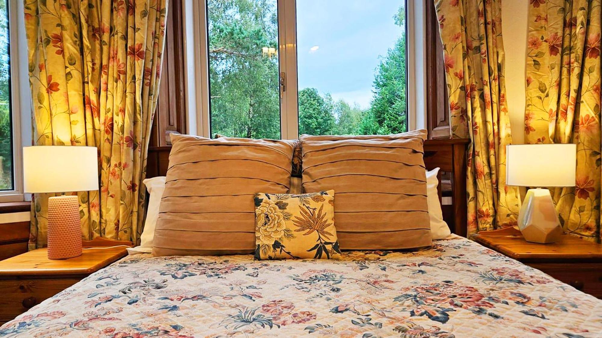 The Falls - Value Rooms At Aultnagar Estate Lairg Bagian luar foto